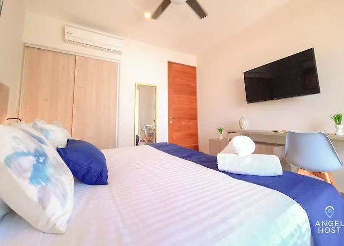 Apartment 2br W Dual Pools, Near & 5th Ave Playa del Carmen