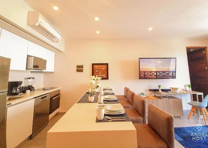 2br W Dual Pools, Near & 5th Ave * Playa del Carmen